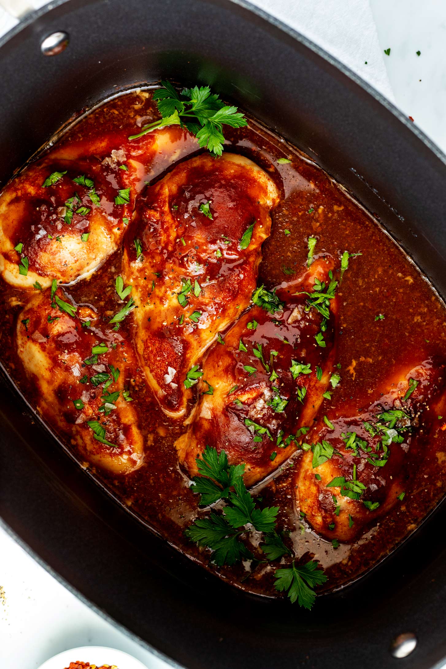 Zesty Slow Cooker Chicken Barbecue